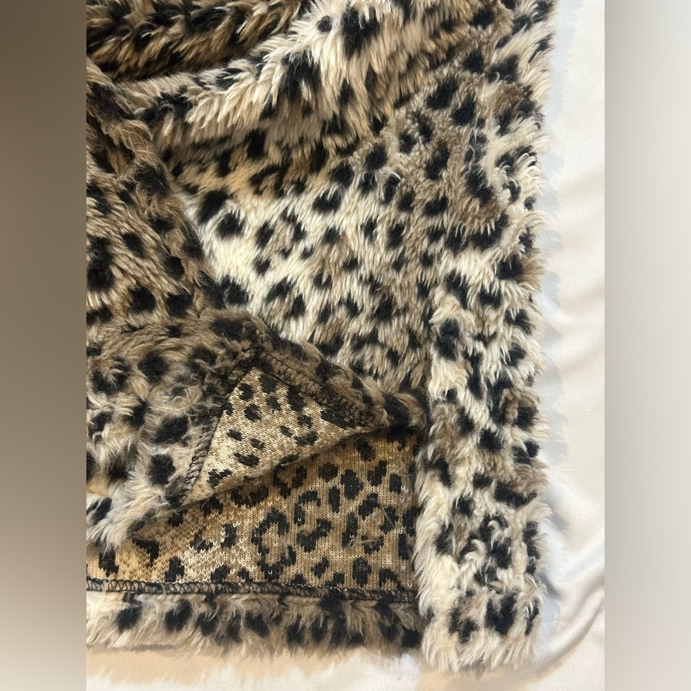 Coldwater Creek Leopard Print Faux Fur Vest - Picture 7 of 14